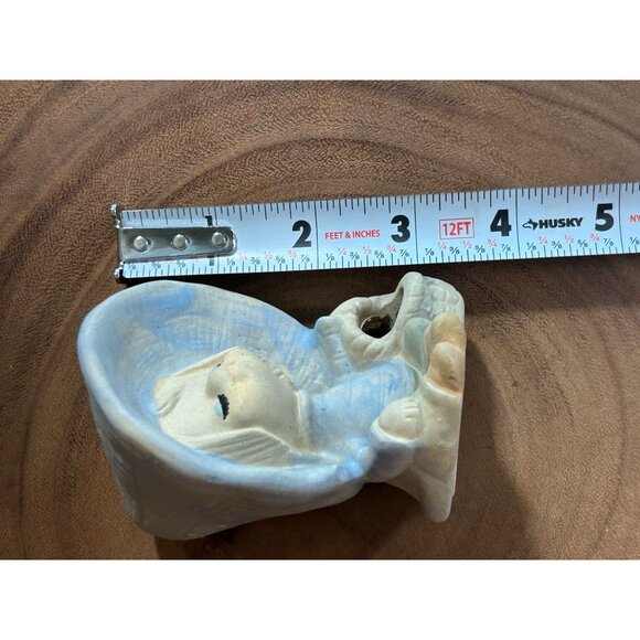 Vintage UCTCI Stoneware Girl With Umbrella Hat & Basket Figurine - Picture 7 of 9